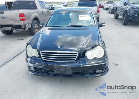 2007 Mercedes-Benz C 230 Sport из США, поврежденный, VIN WDBRF52H17F905780